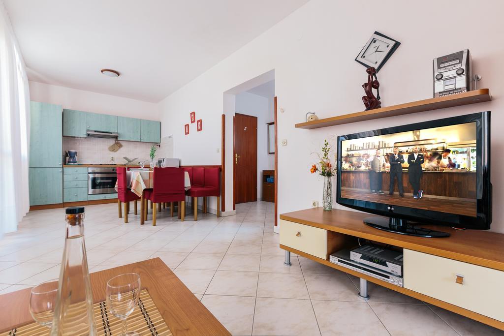 Andela Apartment Pula Room photo